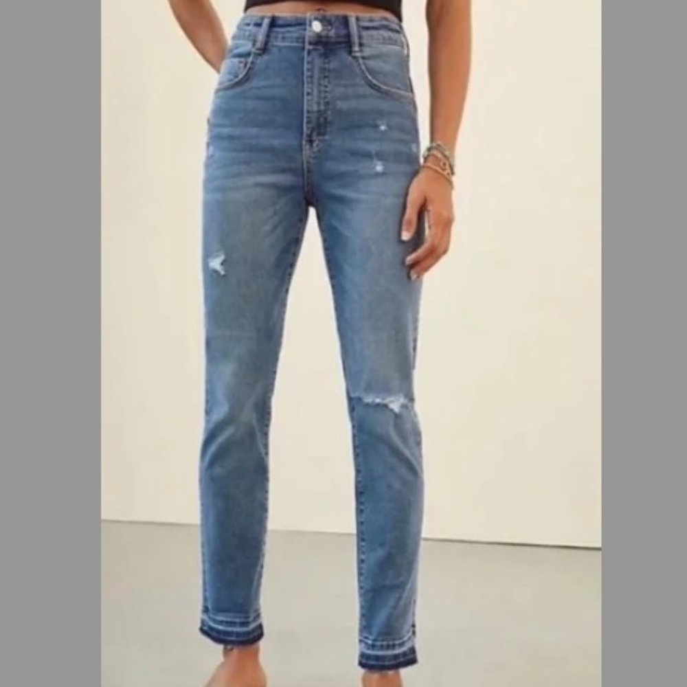 Anthropologie Pilcro High Rise Skinny Cigarette Jean Size 29